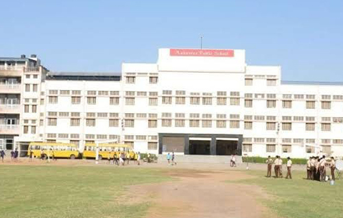 Hotel Royal Empire, Giridhar Marg